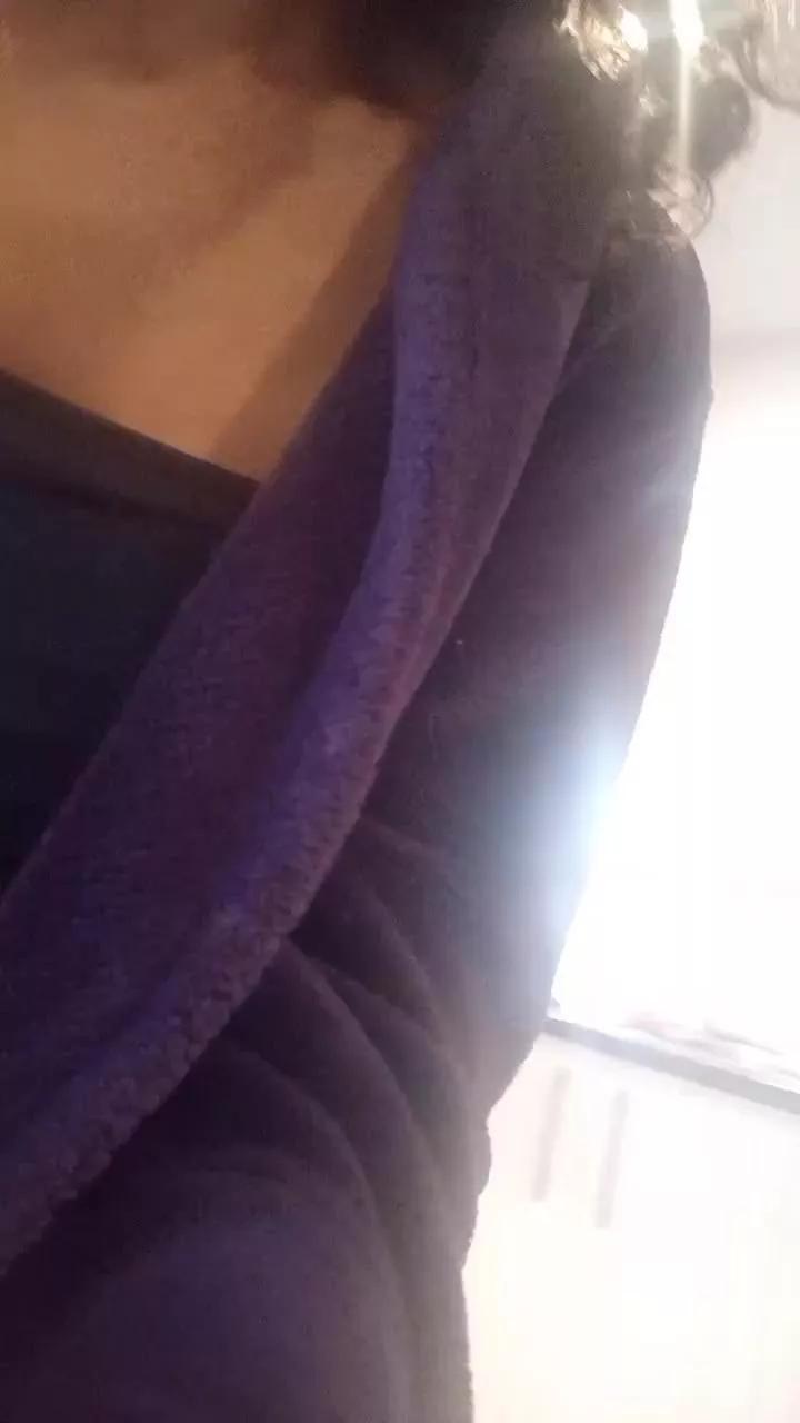 XMzmaoriX from Cam4