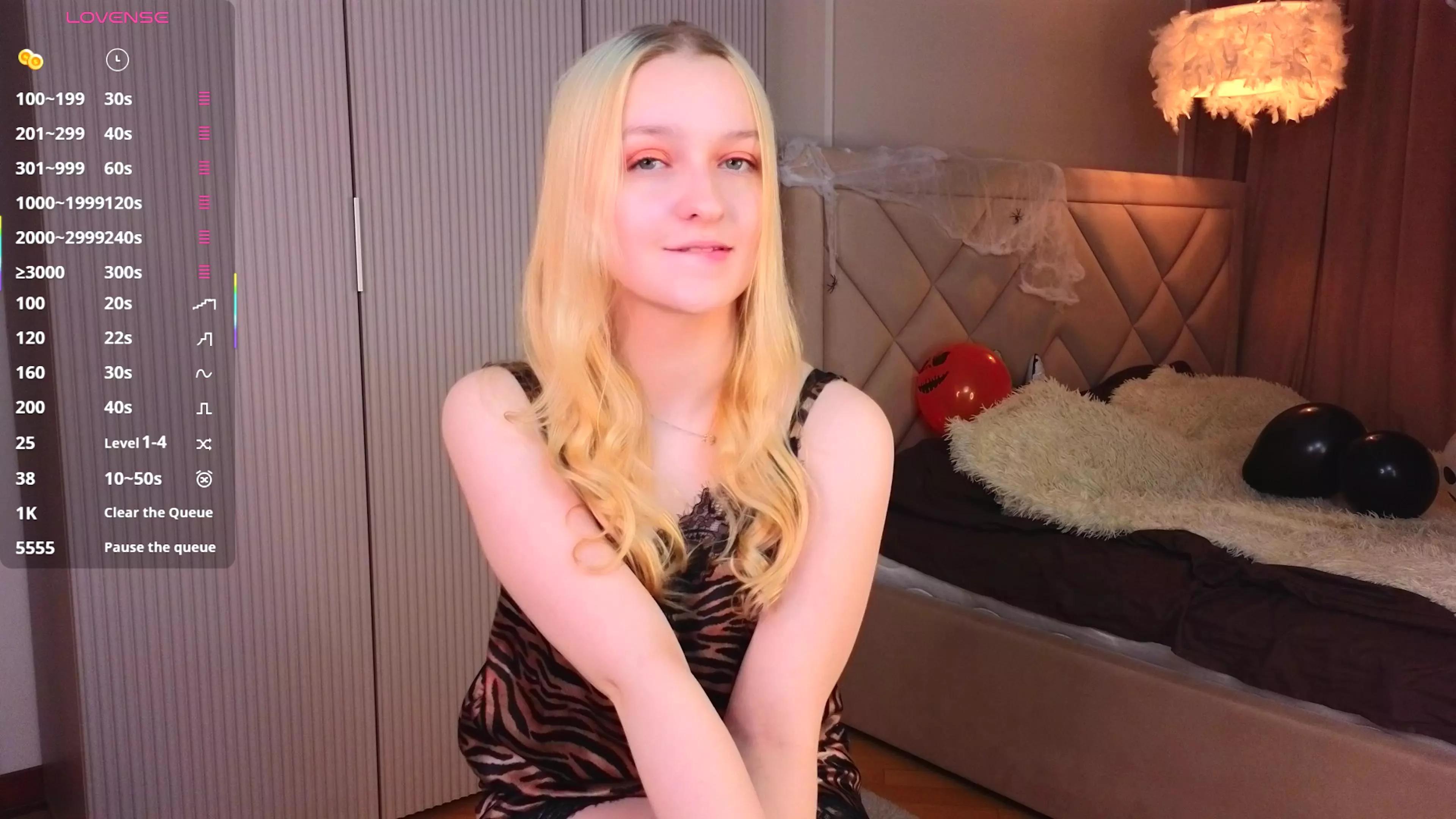 YokoMassena from Cam4