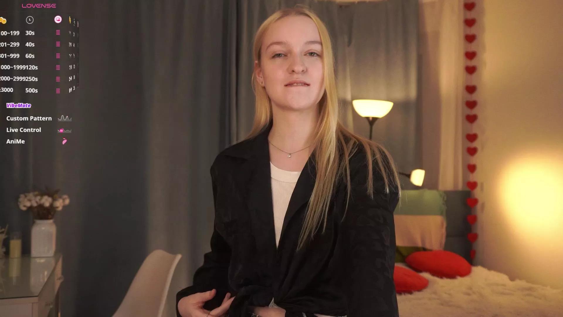 YokoMassena from Cam4