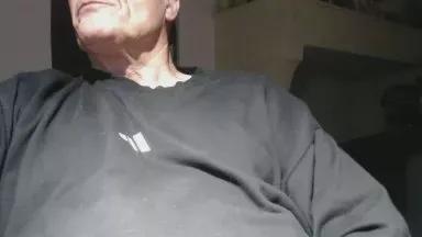 Zemmmm webcams show profile image 