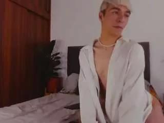 2gaays1stra8 from CamSoda