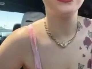 adafontaine18 from CamSoda
