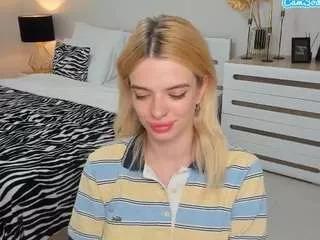 Adeleart webcams show profile image 