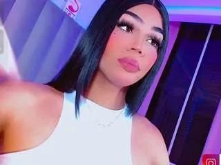 aiisha-rose from CamSoda