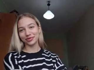 Ajawinnike webcams show profile image 