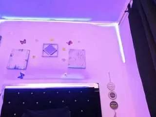 akarirosetti from CamSoda