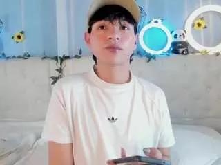 aleaurarashi from CamSoda