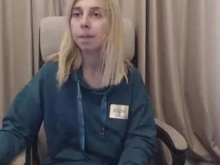 Alissonone webcams show profile image 