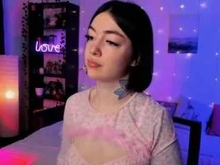 alliemagic from CamSoda