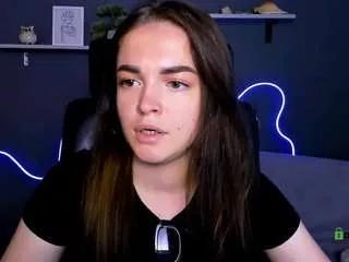 allison-black from CamSoda