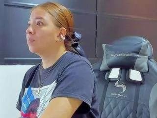 alma-fenix from CamSoda