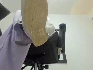 alma-fenix from CamSoda