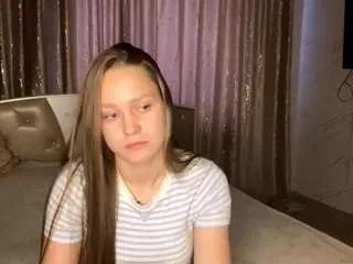 Alyshabaltzer webcams show profile image 