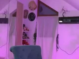 amaliamour from CamSoda