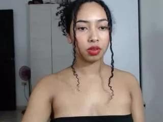 Amaramartin webcams show profile image 