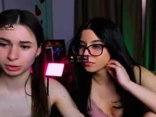 Ameliya-liya webcams show profile image 