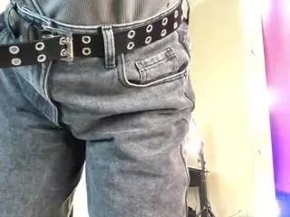 Amely-lil webcams show profile image 