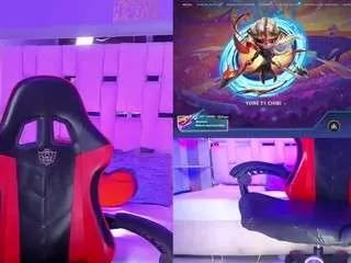 Amyevan webcams show profile image 