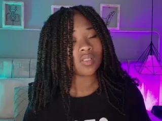 anneth-m from CamSoda