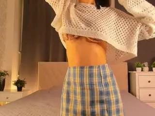 annisaliff from CamSoda