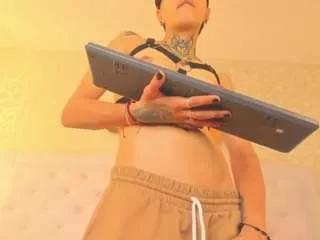 annn-scott from CamSoda