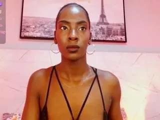 annyroy from CamSoda