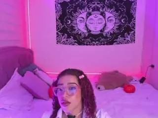 ariaadna from CamSoda