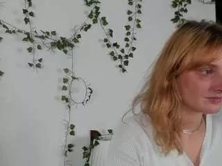 ariana-sunset from CamSoda