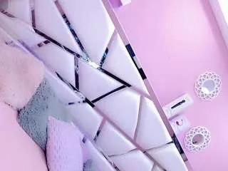 ariia-janee from CamSoda