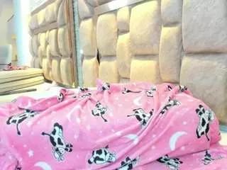 asha-jackson from CamSoda