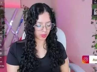 Aurora-brown webcams show profile image 