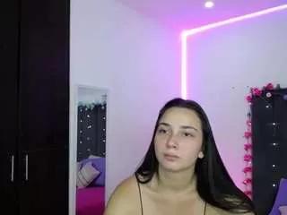 avalodge from CamSoda