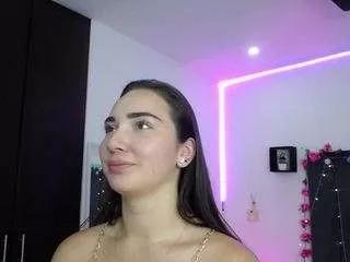 avalodge from CamSoda