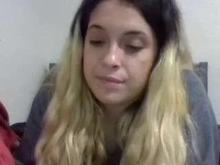 babydxll from CamSoda