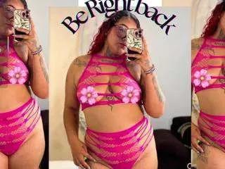 Barbiee-sexxy webcams show profile image 