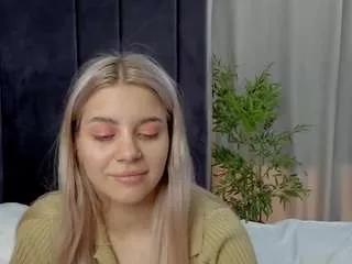 Beatrixburtt webcams show profile image 