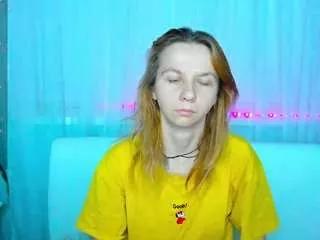 beellami from CamSoda