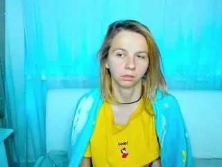 beellami from CamSoda