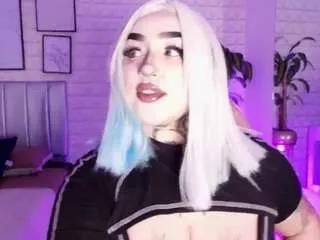 bella-green from CamSoda