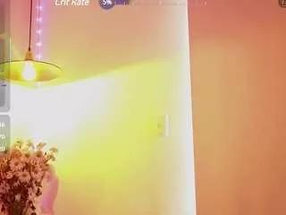 bella-thix from CamSoda