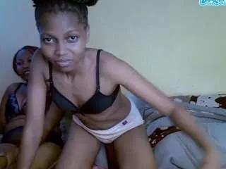 bellahsmith from CamSoda