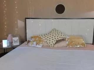 bellatip from CamSoda
