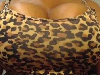 biggracie from CamSoda