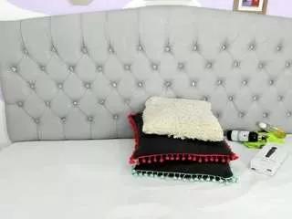Briyithmena webcams show profile image 