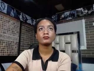 cattleya-hotgirl from CamSoda