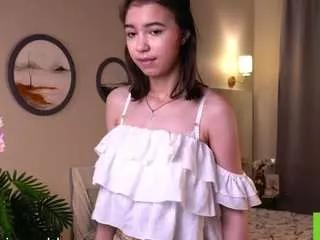 cheekie-breekie from CamSoda