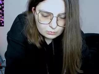 Cherry-hugs webcams show profile image 
