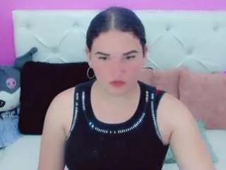 dayana-naughty from CamSoda