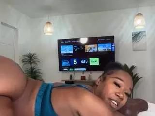Dommelovely webcams show profile image 