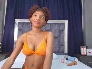 effie-cooper from CamSoda